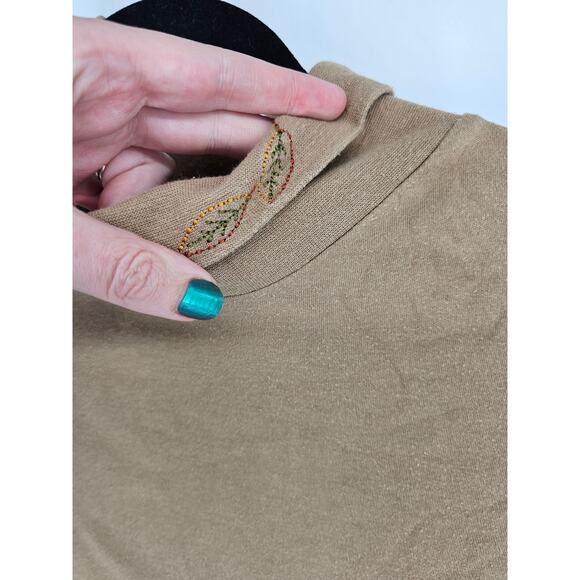 Basic Editions Womens Sz L Long Sleeve Turtleneck T Shirt Beige w/ Embroidered - Picture 2 of 4